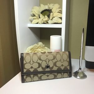 Vintage Signature Canvas Envelope Wallet